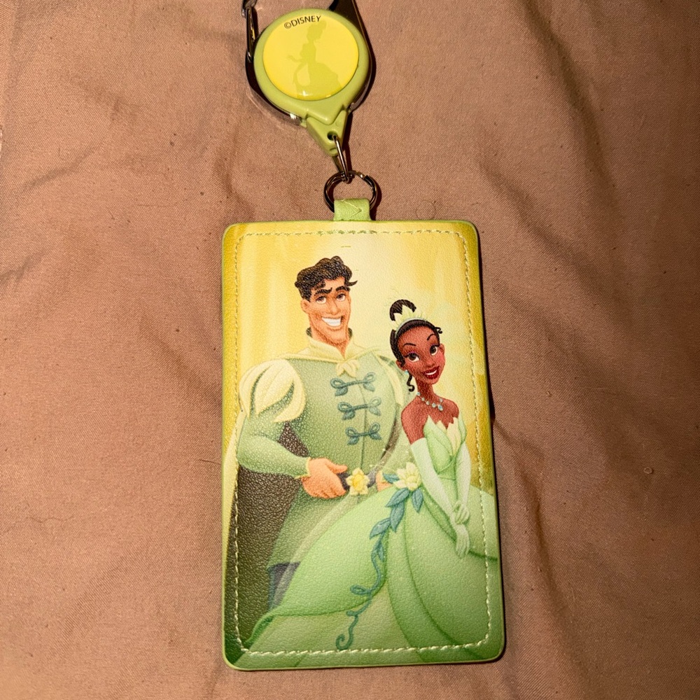 Disney Tiana and Prince Naveen Green and Yellow Badge Holder with Reel